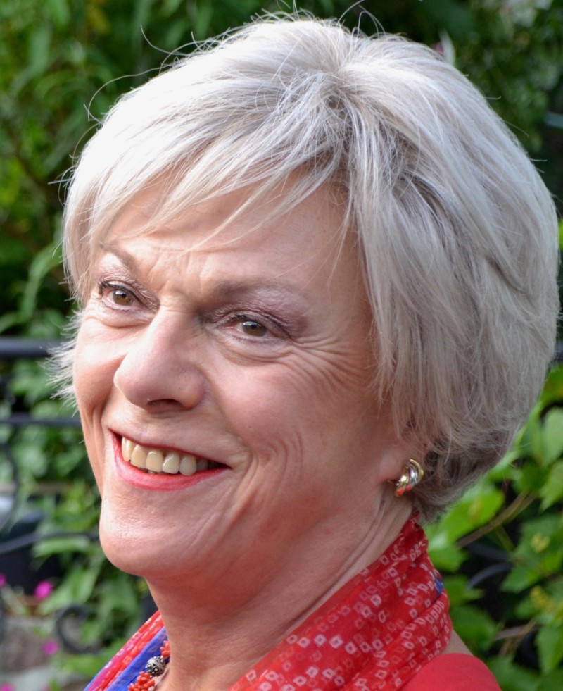 Senioruniversitetet: Esben Esther Pirelli Benestad